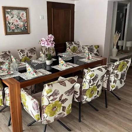 Neue Sonnige Grosse Ferienwohnung, , Nur 10 Min Zu Fuss Von Legoland Entfernt,126 M2 Stillvolle Nr 1 , Wunderschoener Garten Mit Terrasse Und Waldblick, Grosses Bad, Ruhige Lage, Erholung My Luxury *