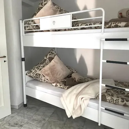 Neue Sonnige Grosse Ferienwohnung, , Nur 10 Min Zu Fuss Von Legoland Entfernt,126 M2 Stillvolle Nr 1 , Wunderschoener Garten Mit Terrasse Und Waldblick, Grosses Bad, Ruhige Lage, Erholung My Luxury *